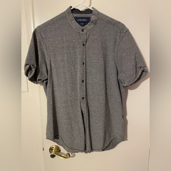 Zara slim fit men’s shirt size Medium gray color - Picture 7 of 8